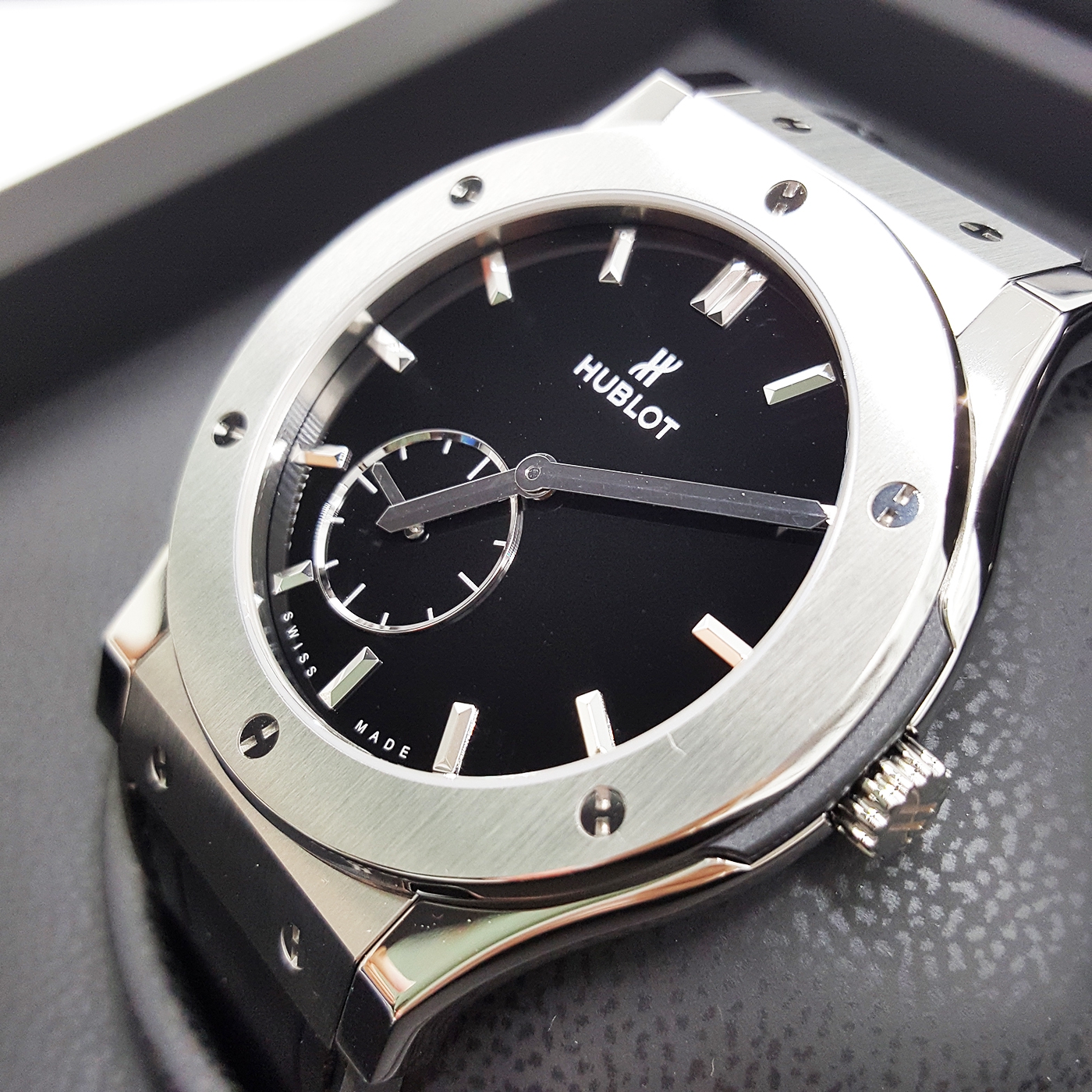 hublot-classic-515nx1270lr-image-47118-947300.jpg