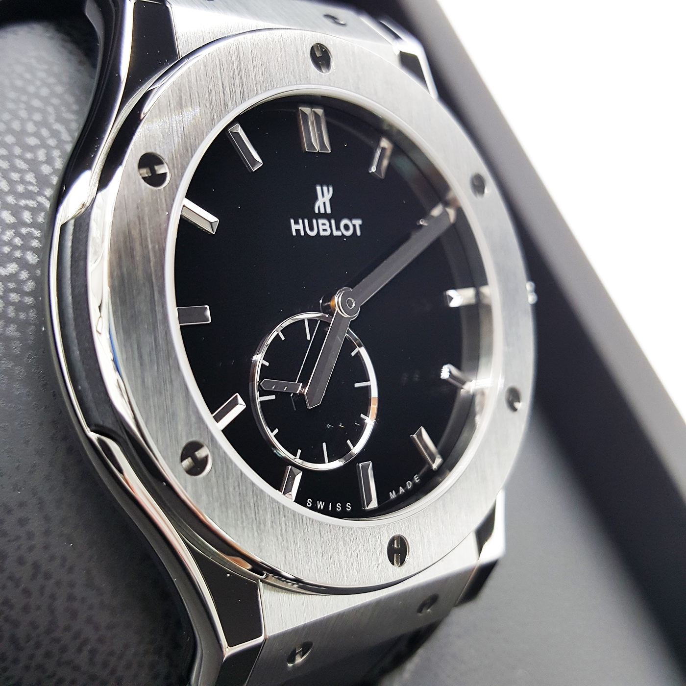 hublot-classic-515nx1270lr-image-47118-947303.jpg