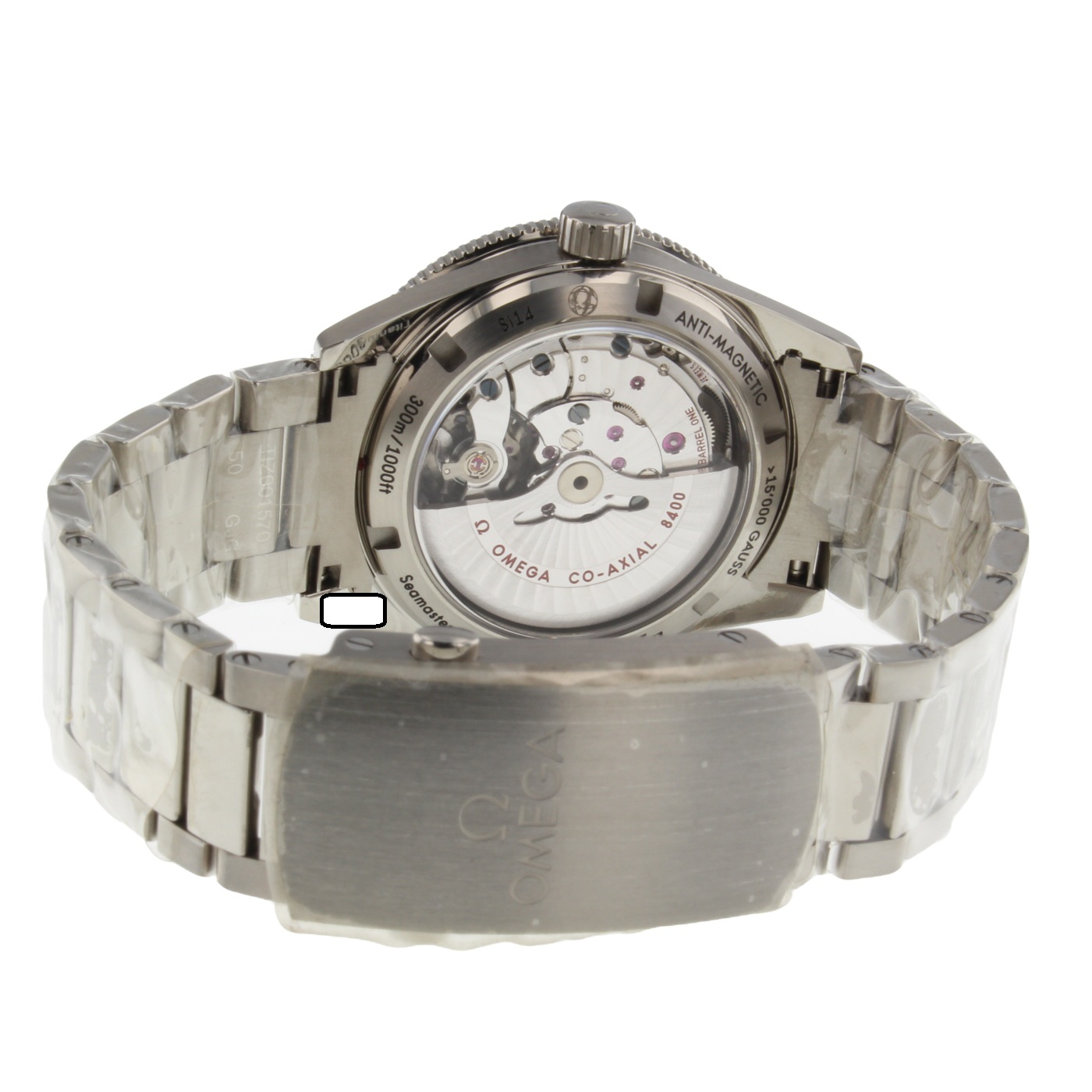 omega-23390412103001-image-52244-968485.jpg