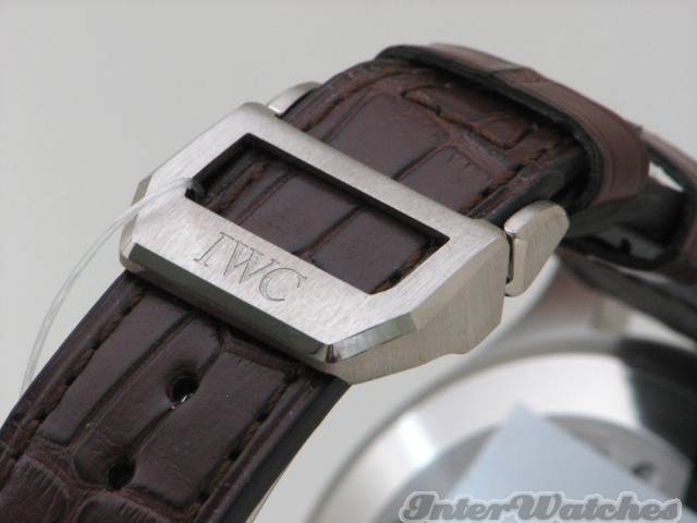 iwc-iw500402-image-23157-357823.jpg